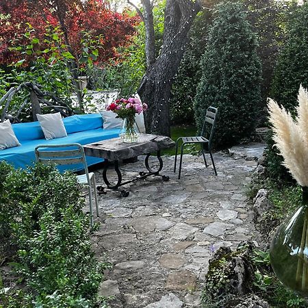 Le Priolat Des Anges Aux Portes Des Gorges Du Verdon 特雷格昂塞 外观 照片