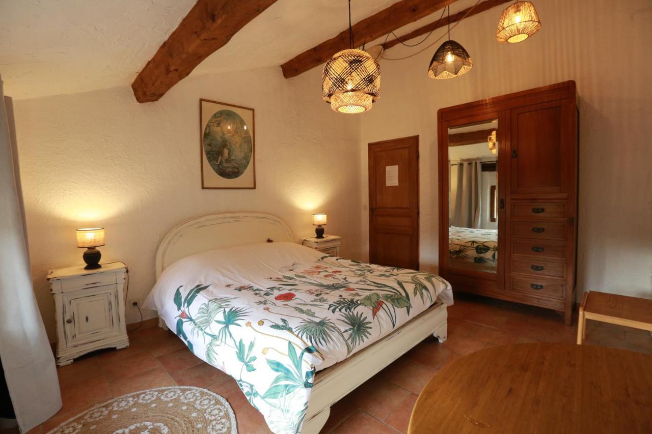 Le Priolat Des Anges Aux Portes Des Gorges Du Verdon 特雷格昂塞 外观 照片